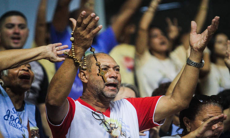 O momento mais aguardado da festa será a celebração eucarística presidida às 16h por Dom Fernando Saburido e concelebrada por todos os padres da Arquidiocese/Foto: Sandy James/DP Fotos