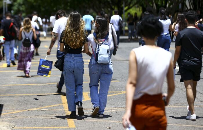 Valor da taxa de inscrição é R$ 85 e deve ser pago até 21 de junho/Crédito: Marcelo Camargo/Agência Brasil Valor da taxa de inscrição é R$ 85 e deve ser pago até 21 de junho/Crédito: Marcelo Camargo/Agência Brasil