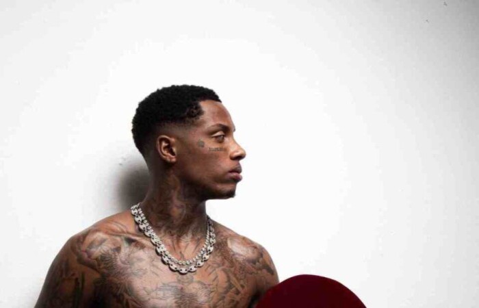 Com 11 milhões de ouvintes mensais, Kayblack tornou-se um ícone do rap e alcançou o Top 50 do Spotify Brasil/Crédito: Reprodução/ Twitter Com 11 milhões de ouvintes mensais, Kayblack tornou-se um ícone do rap e alcançou o Top 50 do Spotify Brasil/Crédito: Reprodução/ Twitter