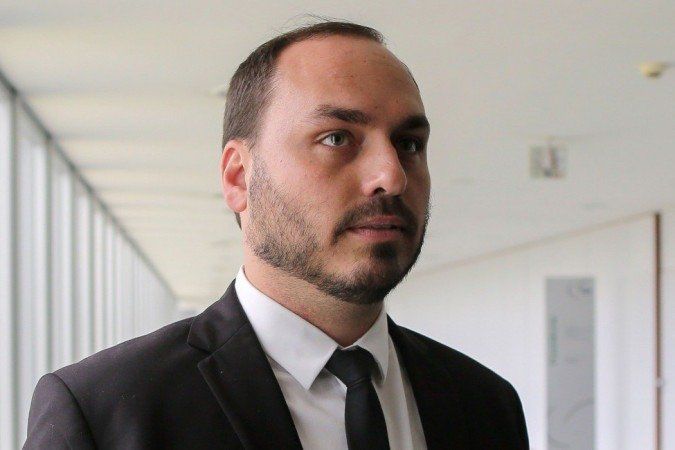 O presidente do Republicanos Marcos Pereira disse, após briga de Bolsonaro e Tarcísio de Freitas, que o ex-chefe do Executivo está isolado pelo comportamento dele/Foto: Sérgio Lima/AFP O presidente do Republicanos Marcos Pereira disse, após briga de Bolsonaro e Tarcísio de Freitas, que o ex-chefe do Executivo está isolado pelo comportamento dele/Foto: Sérgio Lima/AFP