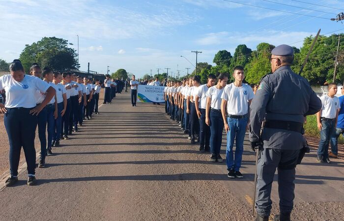 /Foto: Reprodução Escola Lima Neto/Facebook