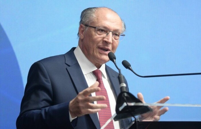 Alckmin também anunciou o financiamento de até R$ 20 bilhões, pelos próximos quatro anos, para investimentos em pesquisa e inovação de biocombustíveis/Crédito: Ed Alves/CB Alckmin também anunciou o financiamento de até R$ 20 bilhões, pelos próximos quatro anos, para investimentos em pesquisa e inovação de biocombustíveis/Crédito: Ed Alves/CB