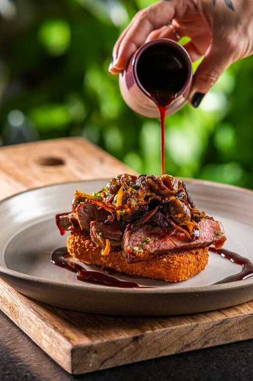 Culinária do Maka mesclara comida regional e alta gastronomia internacional