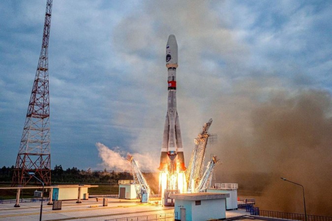 Lançamento do foguete Soyuz na base espacial de Vostochni: nave deve entrar em órbita lunar na próxima quarta-feira/Foto: AFP Lançamento do foguete Soyuz na base espacial de Vostochni: nave deve entrar em órbita lunar na próxima quarta-feira/Foto: AFP
