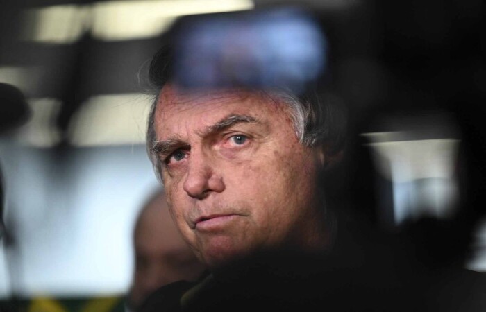 Defesa diz que Bolsonaro coloca "à disposição do Poder Judiciário sua movimentação bancária"/Foto: MAURO PIMENTEL/AFP
