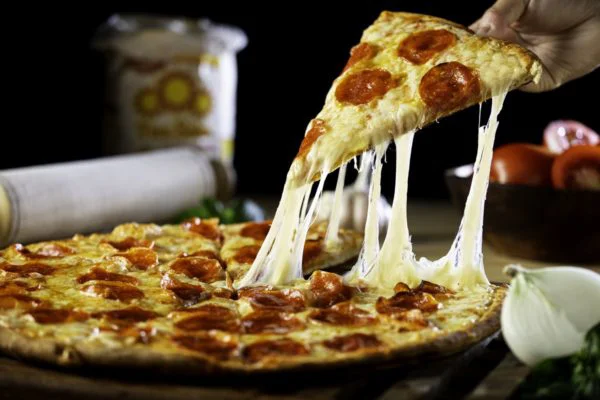 Pizza virou motivo de briga e virou caso de polícia no Brasil./Wirestock/Getty Images Pizza virou motivo de briga e virou caso de polícia no Brasil./Wirestock/Getty Images