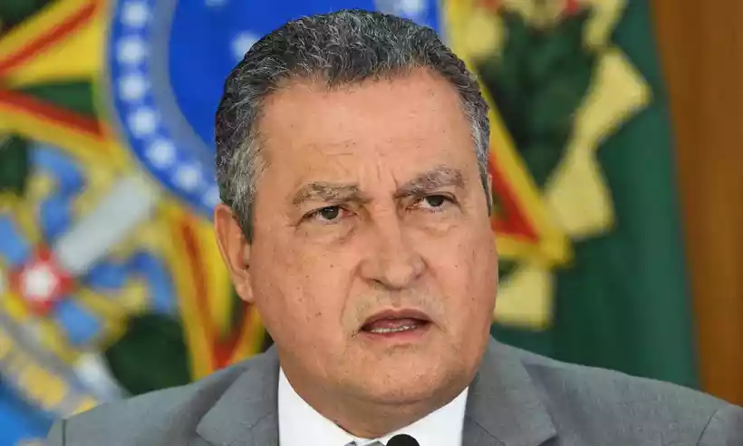 Ministro disse que há 'sobra de energia' no país e que apagão foi causado por 'falha técnica'/foto: EVARISTO SA/AFP Ministro disse que há 'sobra de energia' no país e que apagão foi causado por 'falha técnica'/foto: EVARISTO SA/AFP