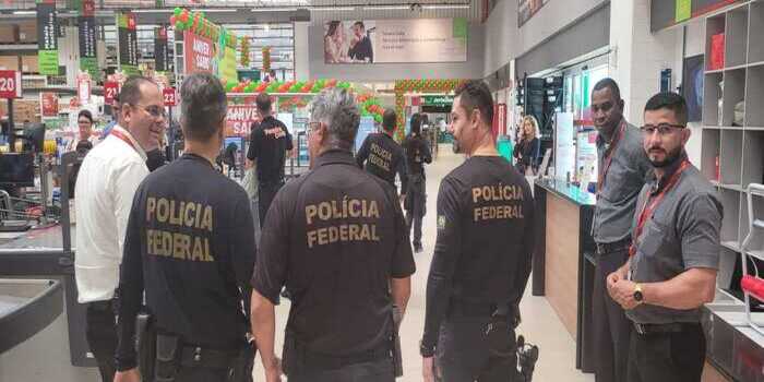 Em Pernambuco, a Segurança Legal VII contou com 25 policiais federais, que fiscalizaram dez estabelecimentos/Foto: Divulgação Em Pernambuco, a Segurança Legal VII contou com 25 policiais federais, que fiscalizaram dez estabelecimentos/Foto: Divulgação