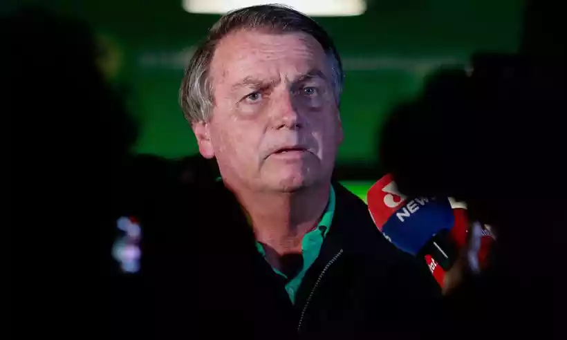 De acordo com a Polícia Federal, o ex-presidente Jair Bolsonaro também sabia da tentativa de recuperar as joias/foto: Sergio Lima/AFP