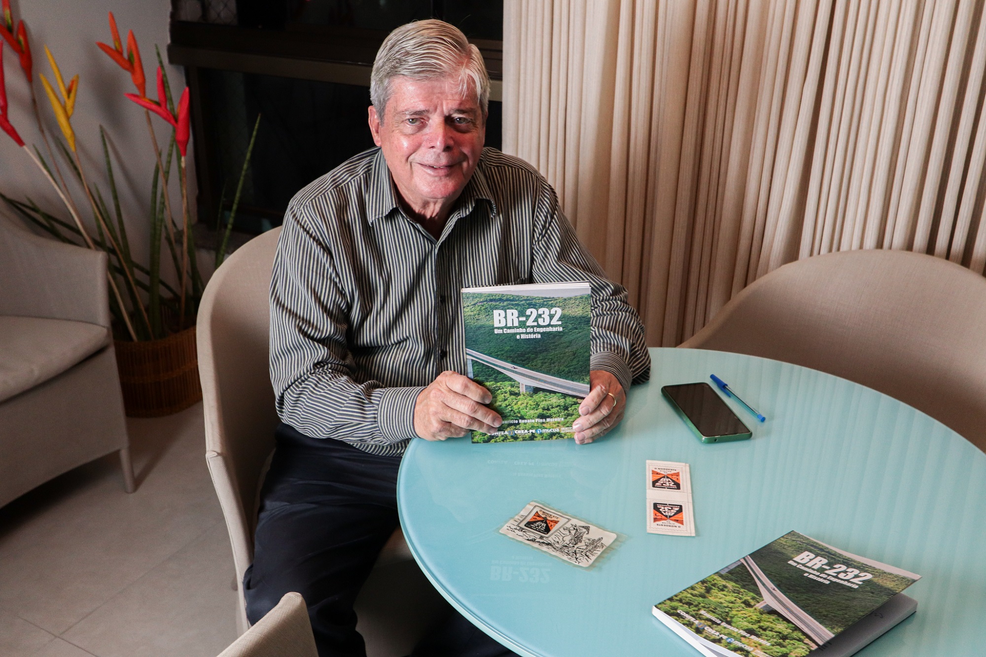 Engenheiro e professor e autor do trabalho, Maur&iacute;cio Pina faz parte da hist&oacute;ria da via/Foto: Ruan Pablo/ESP. DP