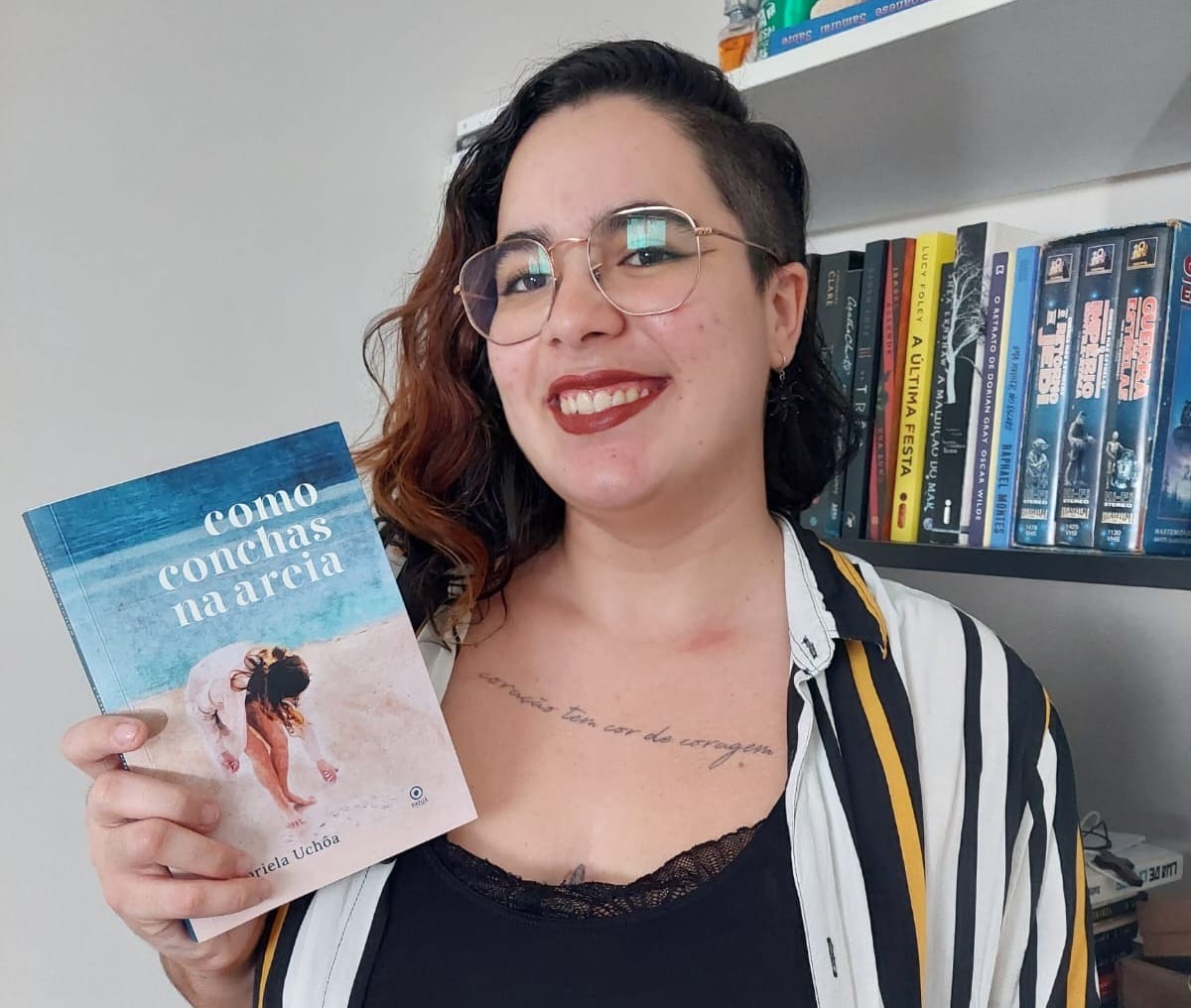 Gabriela Uchôa recebe leitores em evento que acontece às 18h30 desta sexta-feira (25), no Capi Gastrobar, nas Graças/Crédito: divulgação. Gabriela Uchôa recebe leitores em evento que acontece às 18h30 desta sexta-feira (25), no Capi Gastrobar, nas Graças/Crédito: divulgação.