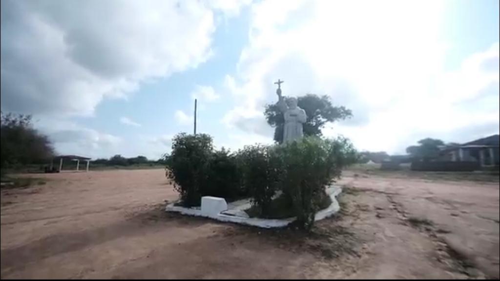 Memorial em Caruaru homenageia peregrinações do religioso