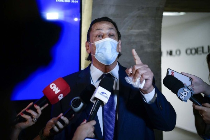 Frederick Wassef, advogado do clã Bolsonaro, é investigado no caso da tentativa de venda de joias recebidas pelo então presidente da República/foto: Pedro França/Agência Senado Frederick Wassef, advogado do clã Bolsonaro, é investigado no caso da tentativa de venda de joias recebidas pelo então presidente da República/foto: Pedro França/Agência Senado