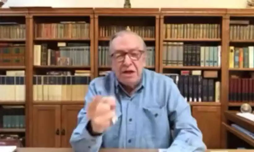 Olavo de Carvalho voltou a ser tema na Câmara de BH em votação de veto da prefeitura/foto: YouTube/Reprodução Olavo de Carvalho voltou a ser tema na Câmara de BH em votação de veto da prefeitura/foto: YouTube/Reprodução