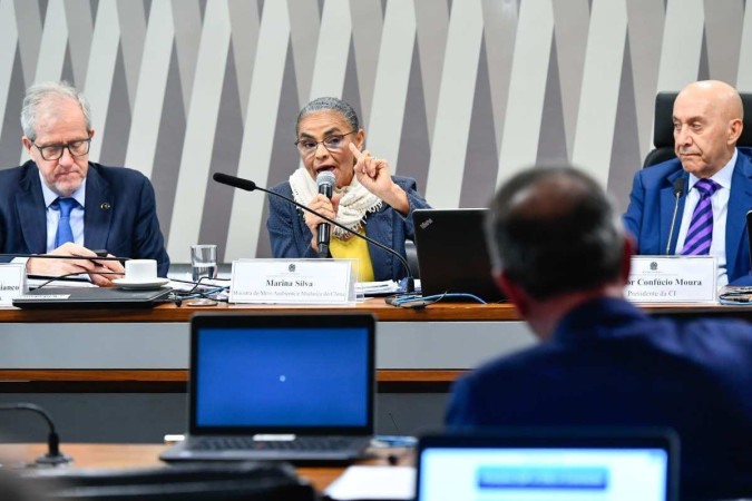 Marina no Senado: "Não foi a primeira vez que essa licença foi negada. Também em 2018, no governo do presidente Temer, foi negada, ainda que não para a Petrobras"/foto: Geraldo Magela/Agência Senado