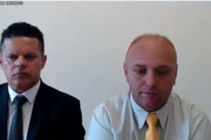 Hacker Walter Delgatti presta depoimento à CPI do DF, que apura atos antidemocráticos. Delgatti disse que Bolsonaro solicitou o mandado de prisão contra Alexandre de Moraes/foto: Divulgação/TV Distrital Hacker Walter Delgatti presta depoimento à CPI do DF, que apura atos antidemocráticos. Delgatti disse que Bolsonaro solicitou o mandado de prisão contra Alexandre de Moraes/foto: Divulgação/TV Distrital