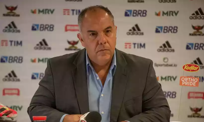 Vice-presidente do Flamengo e vereador pelo Rio de Janeiro, Marcos Braz (PL) briga com torcedores no Barra Shopping/foto: Alexandre Vidal/Flamengo Vice-presidente do Flamengo e vereador pelo Rio de Janeiro, Marcos Braz (PL) briga com torcedores no Barra Shopping/foto: Alexandre Vidal/Flamengo