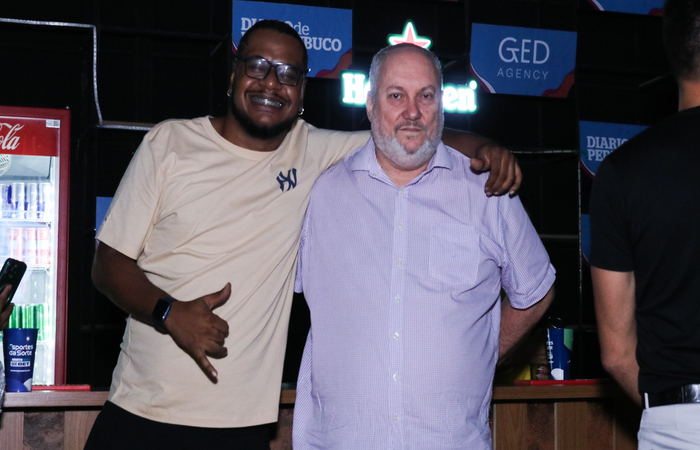Carlos Frederico, presidente do Diario, ao lado de Alexandre Vinicius, co-criador do Brega Bregoso e premiado na categoria Brega Funk