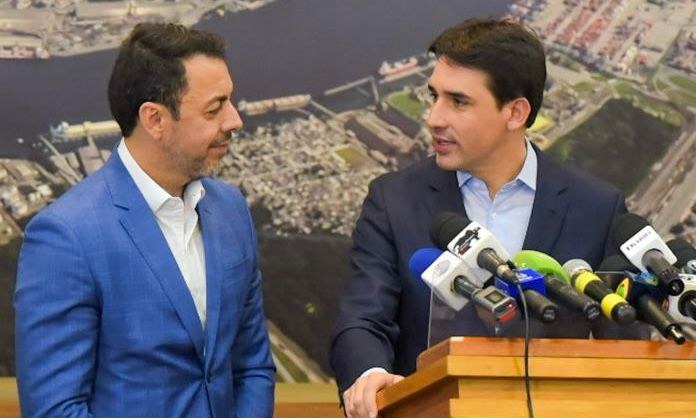 Ministro Costa Filho anuncia perman&ecirc;ncia de Anderson Pomini &agrave; frente da Autoridade Portu&aacute;ria de Santos/foto: Vosmar Rosa/MT