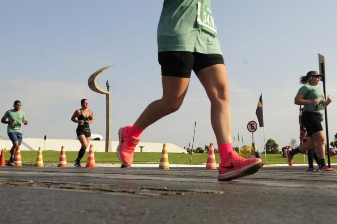 Durante a pesquisa, mais gente abandonou a corrida do que o medicamento/Minervino Júnior/CB/D.A.Press