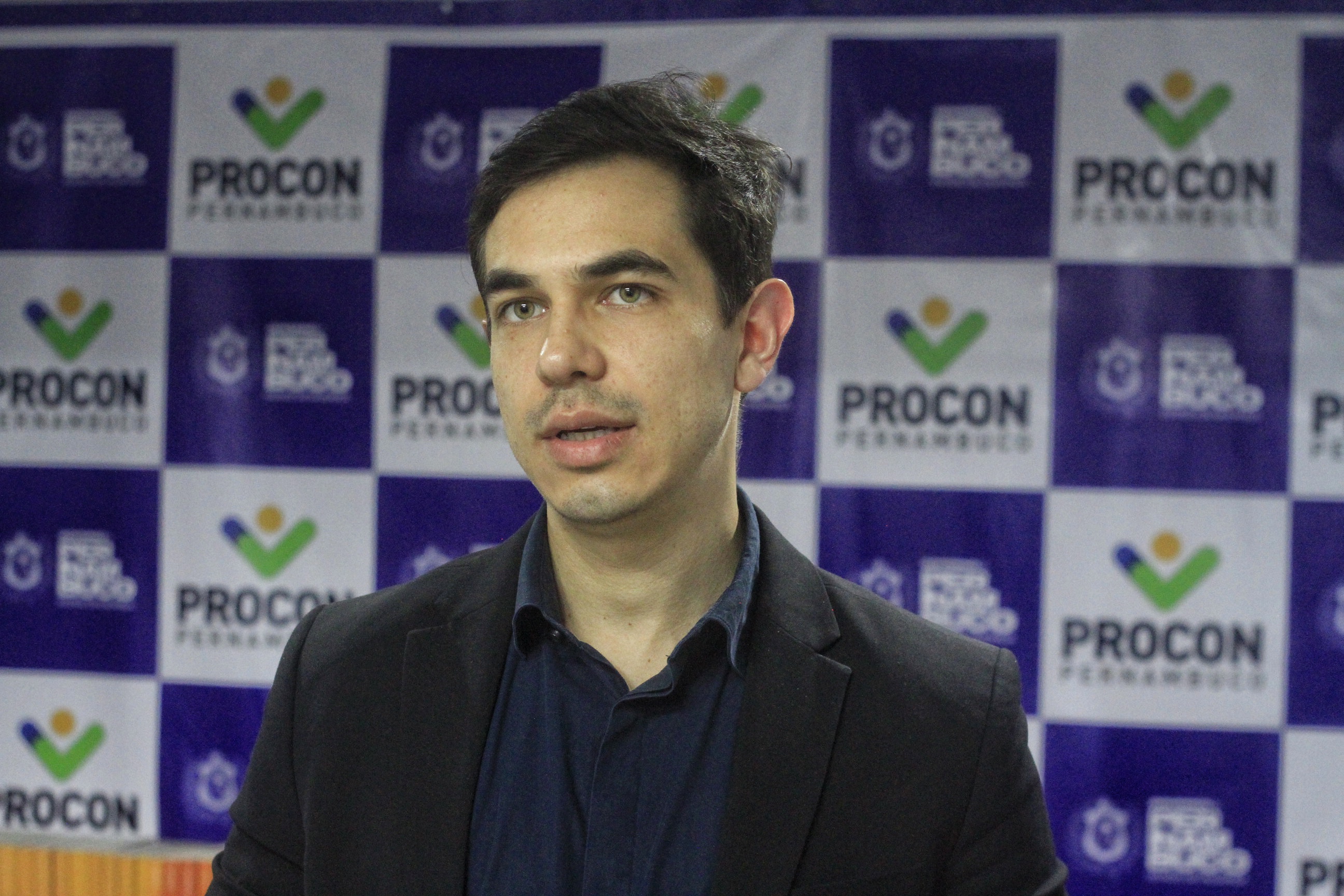 Ewerton Farias, do Procon-PE, explica que a finalidade é sempre chegar a uma situação que não comprometa a qualidade de vida