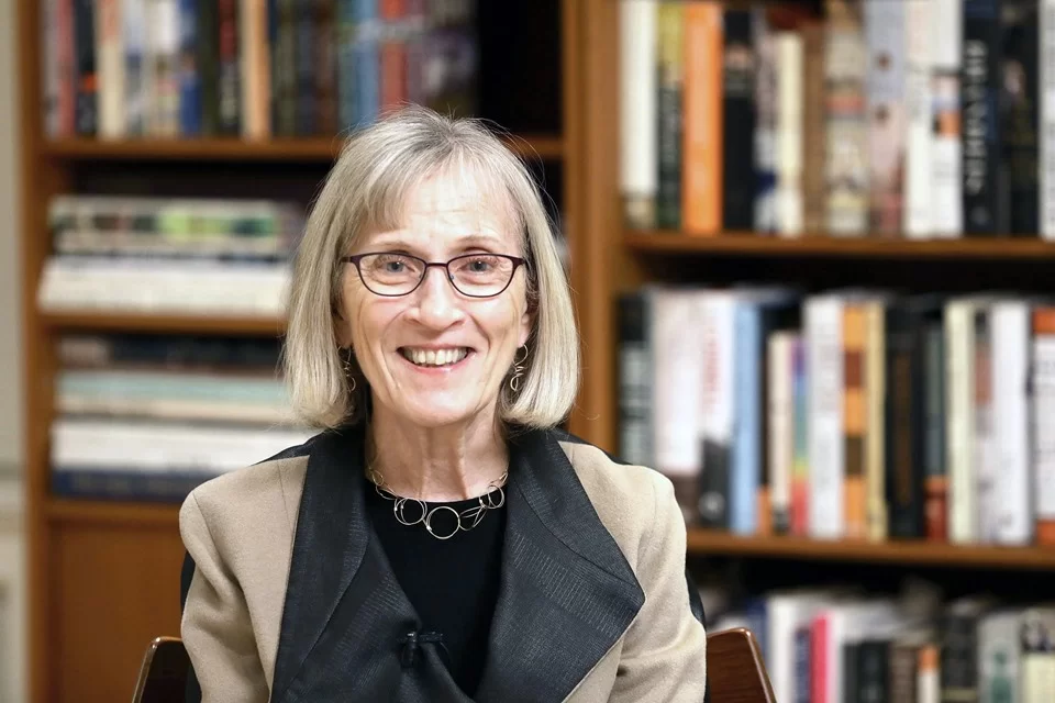 Claudia Goldin, vencedora do Prêmio Nobel de Economia 2023, é professora de Harvard/Reprodução/Princeton University Press Claudia Goldin, vencedora do Prêmio Nobel de Economia 2023, é professora de Harvard/Reprodução/Princeton University Press