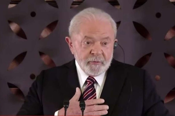 ''O mais importante é termos a condição de que mulheres, crianças e idosos não sofram as consequências daqueles que querem guerra. Fico triste quando vejo a dificuldade de o povo pobre construir uma casa, um hospital. E como isso é facilmente destruído na guerra'' Lula a Ebrahim Raisi, presidente iraniano/Crédito: Reprodução/YouTube TV Brasil ''O mais importante é termos a condição de que mulheres, crianças e idosos não sofram as consequências daqueles que querem guerra. Fico triste quando vejo a dificuldade de o povo pobre construir uma casa, um hospital. E como isso é facilmente destruído na guerra'' Lula a Ebrahim Raisi, presidente iraniano/Crédito: Reprodução/YouTube TV Brasil