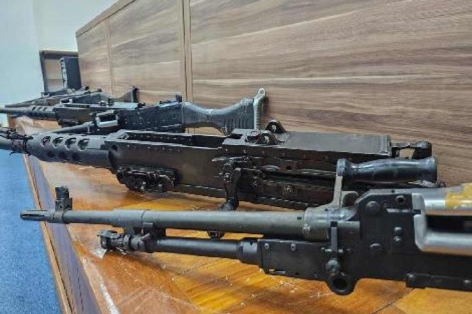 Armas do Arsenal do Exército de São Paulo recuperadas pela polícia do Rio de Janeiro/foto: Polícia Civil/RJ/Divulgação Armas do Arsenal do Exército de São Paulo recuperadas pela polícia do Rio de Janeiro/foto: Polícia Civil/RJ/Divulgação