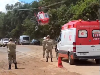 Ambulâncias foram acionadas para acidente em Ipojuca/Foto: Redes Sociais/Reprodução Ambulâncias foram acionadas para acidente em Ipojuca/Foto: Redes Sociais/Reprodução