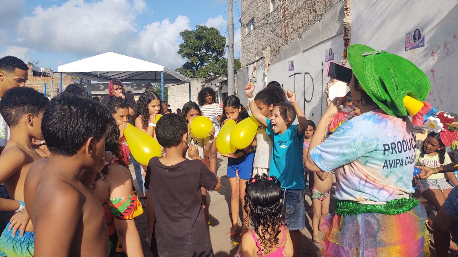 Associação dos Amigos da Vila do Papelão (Avipa) realizou uma festa do Dia das Crianças no dia 12 deste mês/Foto: Divulgação Associação dos Amigos da Vila do Papelão (Avipa) realizou uma festa do Dia das Crianças no dia 12 deste mês/Foto: Divulgação