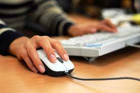 Inscrições no programa podem ser feitas pelo computador/Foto: Arquivo Inscrições no programa podem ser feitas pelo computador/Foto: Arquivo