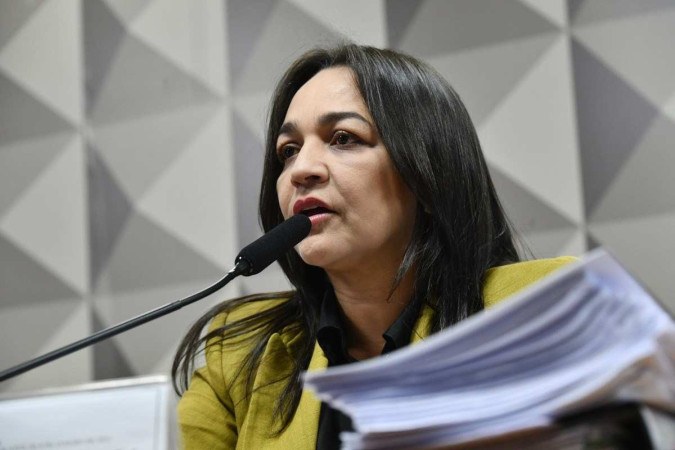 Senadora Eliziane Gama durante leitura do relatório final da CPMI do 8/1/foto: Geraldo Magela/Agência Senado Senadora Eliziane Gama durante leitura do relatório final da CPMI do 8/1/foto: Geraldo Magela/Agência Senado
