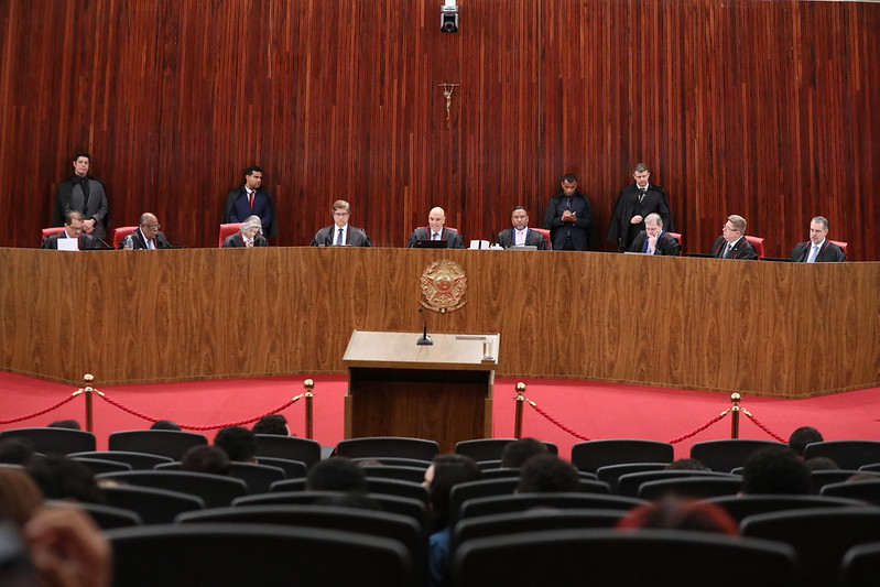 Se o entendimento for seguido pela maioria dos ministros, Bolsonaro pode ser condenado à inelegibilidade por oito anos pela segunda vez/Foto: Alejandro Zambrana/Secom/TSE Se o entendimento for seguido pela maioria dos ministros, Bolsonaro pode ser condenado à inelegibilidade por oito anos pela segunda vez/Foto: Alejandro Zambrana/Secom/TSE