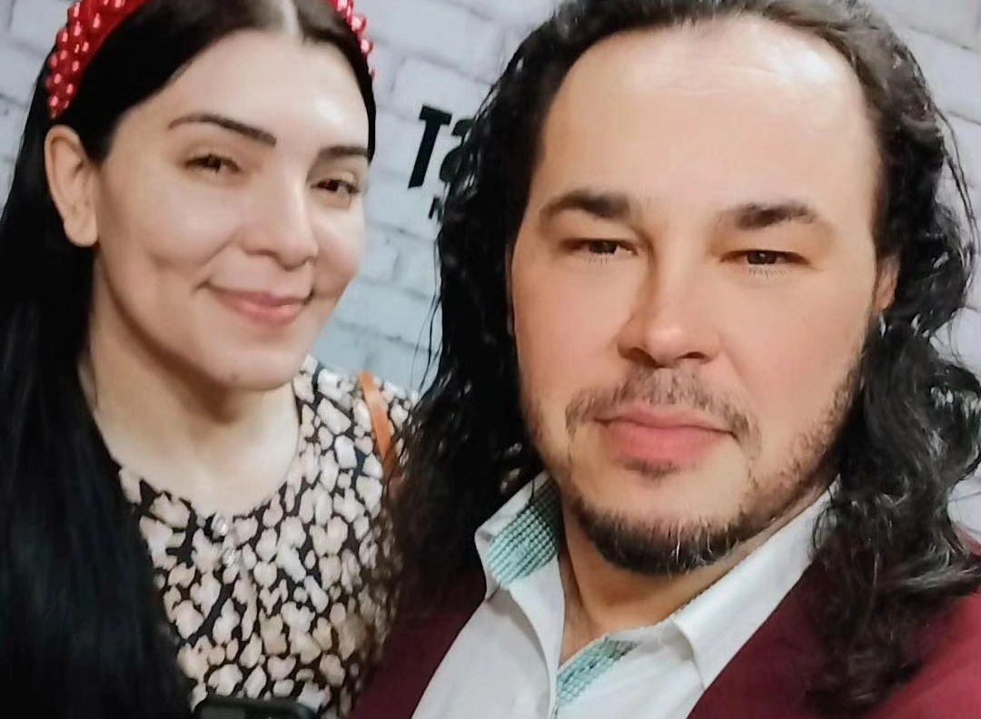 Reconhecimento do corpo foi feito por Ederlan Mariano, marido e produtor de Sara/Foto: Reprodução/Redes Sociais Reconhecimento do corpo foi feito por Ederlan Mariano, marido e produtor de Sara/Foto: Reprodução/Redes Sociais