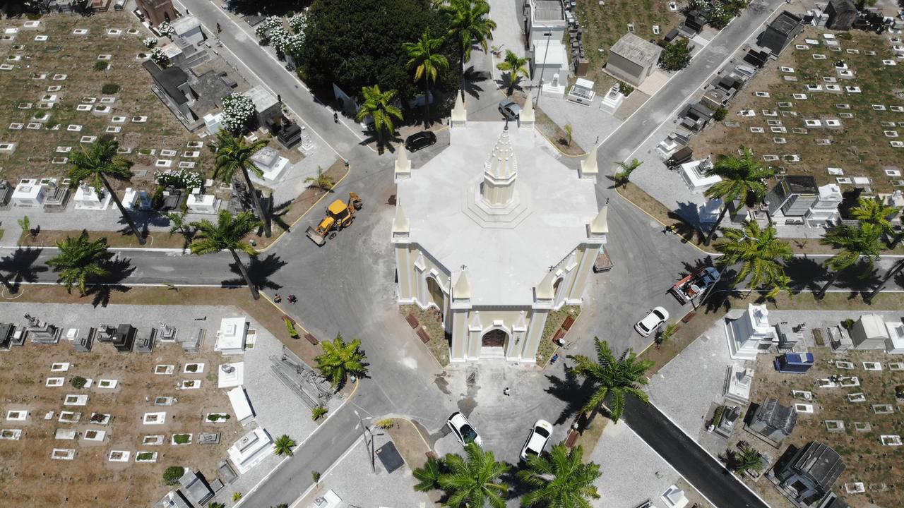 O cemitério possui 145 mil metros quadrados de área e conta com 20.520 túmulos e 9.008 ossuários/Foto: Romulo Chico/DP O cemitério possui 145 mil metros quadrados de área e conta com 20.520 túmulos e 9.008 ossuários/Foto: Romulo Chico/DP