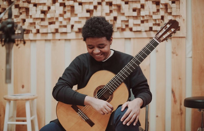 Disco de estreia de Gabriela Leite foi lançado nesta quarta-feira/Crédito: Divulgação Disco de estreia de Gabriela Leite foi lançado nesta quarta-feira/Crédito: Divulgação