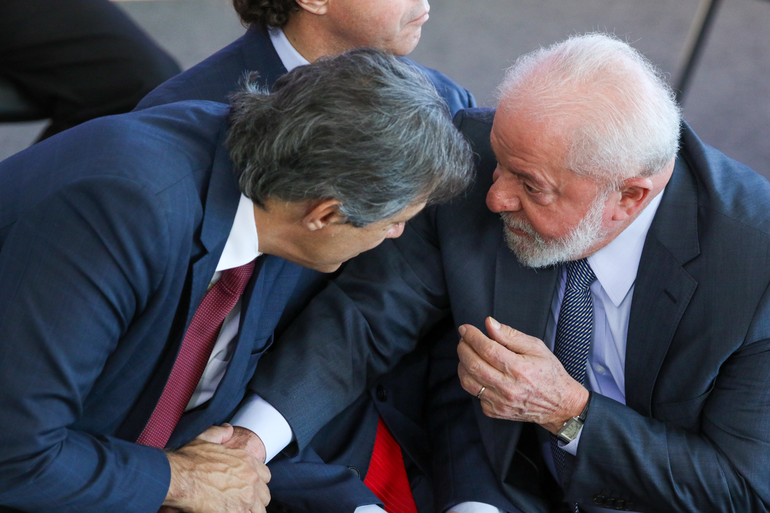 A alteração é protagonizada pelo ministro da Casa Civil, Rui Costa, que costurou com Lula o ajuste no texto/Foto: Fabio Rodrigues-Pozzebom/ Agência Brasil A alteração é protagonizada pelo ministro da Casa Civil, Rui Costa, que costurou com Lula o ajuste no texto/Foto: Fabio Rodrigues-Pozzebom/ Agência Brasil