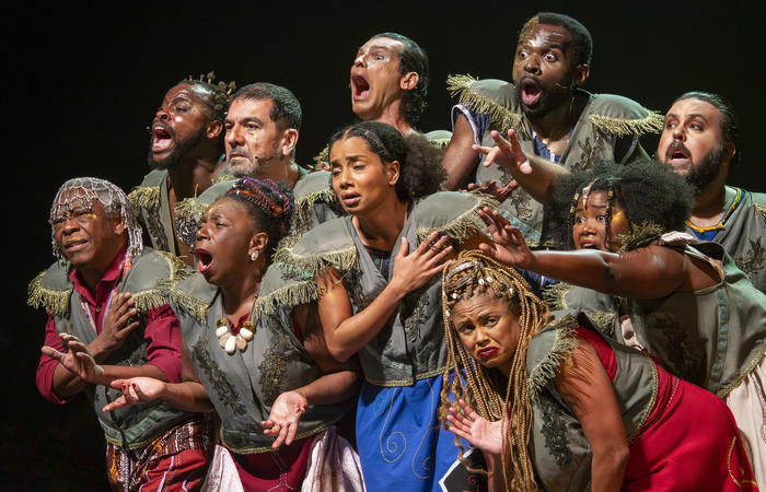 Musical "Viva o Povo Brasileiro (De Naê a Dafê)" vem à capital pernambucana depois da estreia no Rio de Janeiro/Crédito: Divulgação/Viva o Povo Brasileiro Musical "Viva o Povo Brasileiro (De Naê a Dafê)" vem à capital pernambucana depois da estreia no Rio de Janeiro/Crédito: Divulgação/Viva o Povo Brasileiro