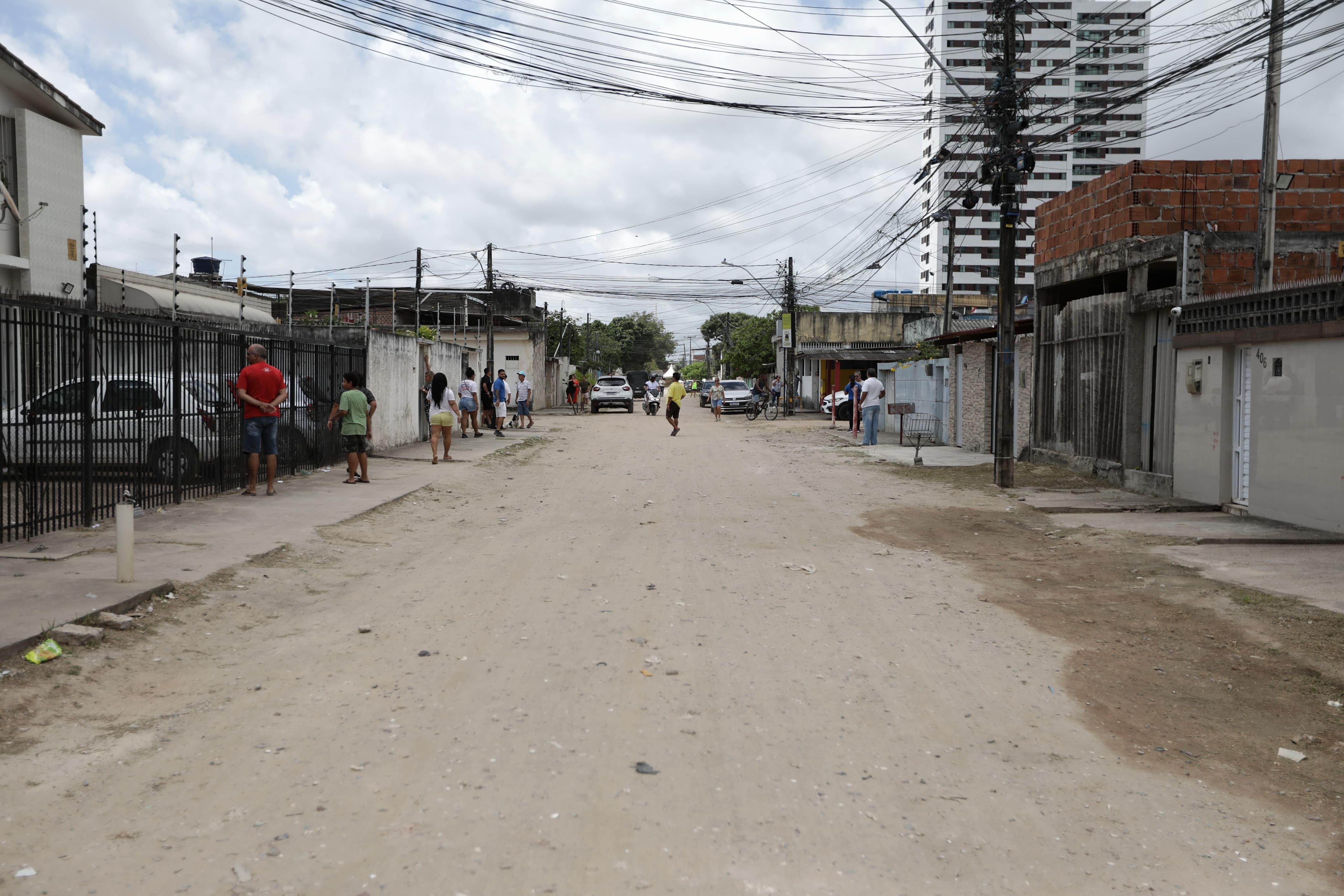 Rua no Cordeiro, na Zona Oeste, terá pavimentação e drenagem/Foto: Prefeitura doo Recife/Divulgação Rua no Cordeiro, na Zona Oeste, terá pavimentação e drenagem/Foto: Prefeitura doo Recife/Divulgação