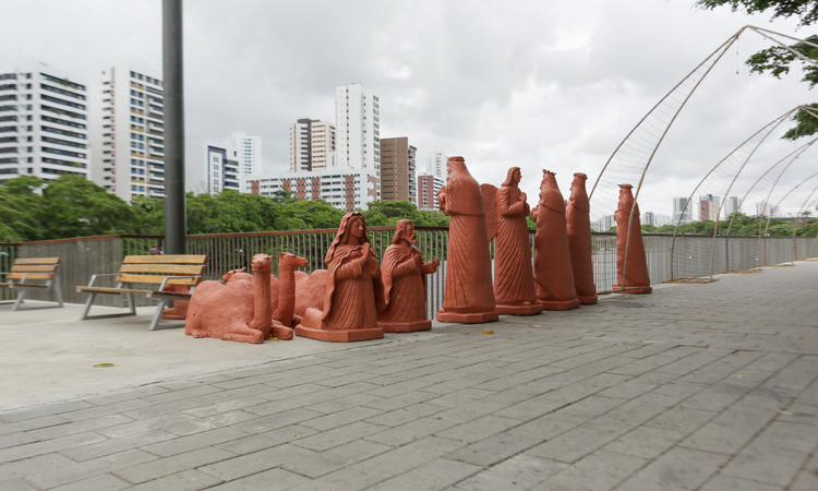 A prefeitura do Recife informou que já providenciou a reposição da peça/Foto: Rafael Vieira/DP Foto