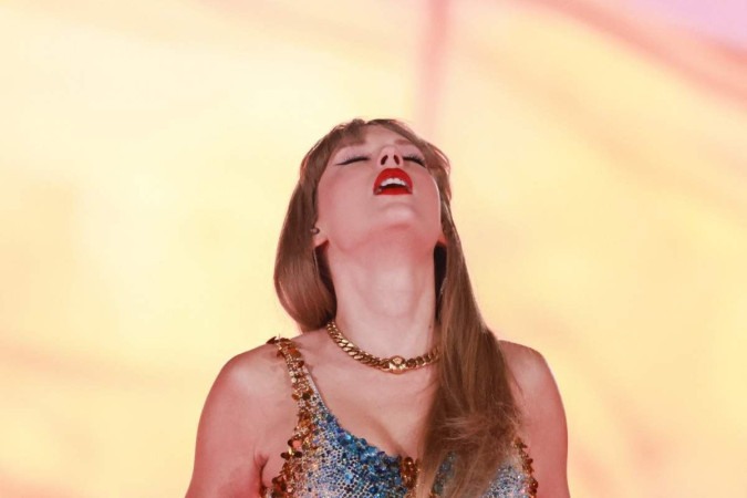 O show da cantora marcado para sábado precisou ser adiado para hoje diante dos problemas que ocorreram na apresentação de sexta-feira/foto: Michael Tran/AFP O show da cantora marcado para sábado precisou ser adiado para hoje diante dos problemas que ocorreram na apresentação de sexta-feira/foto: Michael Tran/AFP