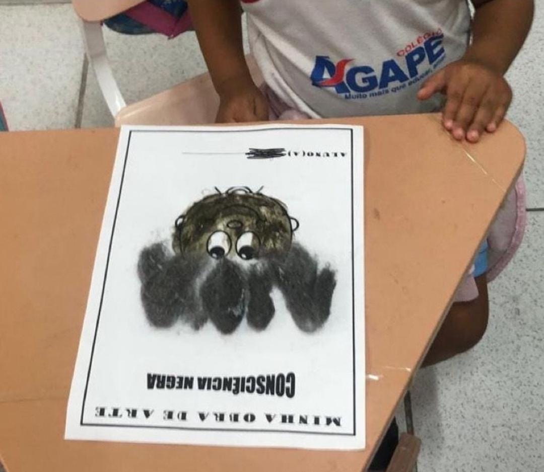 Ap&oacute;s a repercuss&atilde;o negativa, o Col&eacute;gio &Aacute;gape publicou uma nota de esclarecimento no perfil do Instagram/Foto: Reprodu&ccedil;&atilde;o/Redes sociais