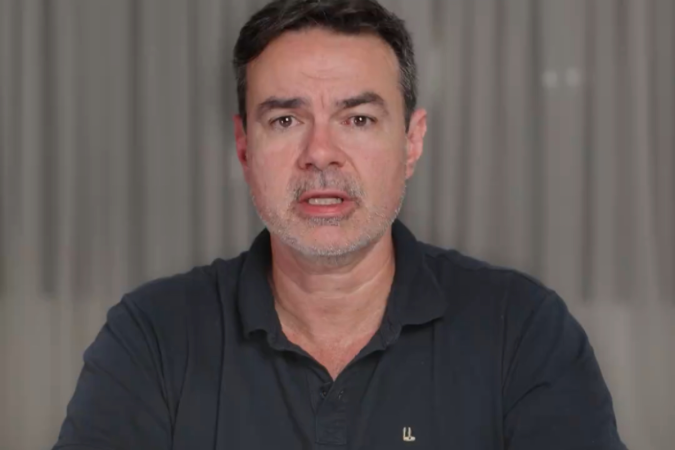 Serafim Abreu, CEO da T4F, veio à público pedir desculpas por ''quem não teve a melhor experiência'' nos shows da Taylor Swift e pela morte de Ana Clara Benevides/crédito: T4F/Reprodução Serafim Abreu, CEO da T4F, veio à público pedir desculpas por ''quem não teve a melhor experiência'' nos shows da Taylor Swift e pela morte de Ana Clara Benevides/crédito: T4F/Reprodução