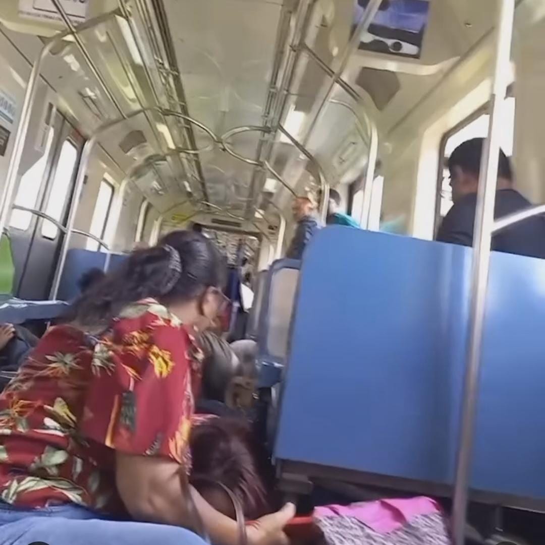 Passageiros do metrô se jogaram no piso do trem por causa de tiroteio