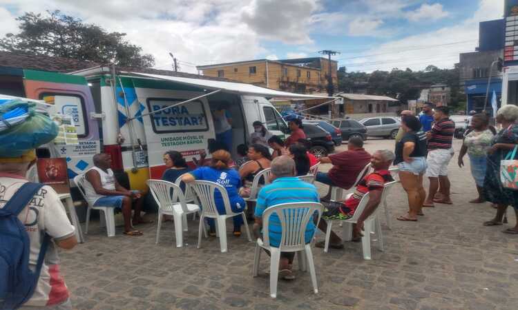 Com o tema: Vamos combinar? Prevenção - Preconceito no Enfrentamento ao HIV, as ações também visam a diminuir o estigma contra quem vive com o vírus/Foto: Divulgação Com o tema: Vamos combinar? Prevenção - Preconceito no Enfrentamento ao HIV, as ações também visam a diminuir o estigma contra quem vive com o vírus/Foto: Divulgação