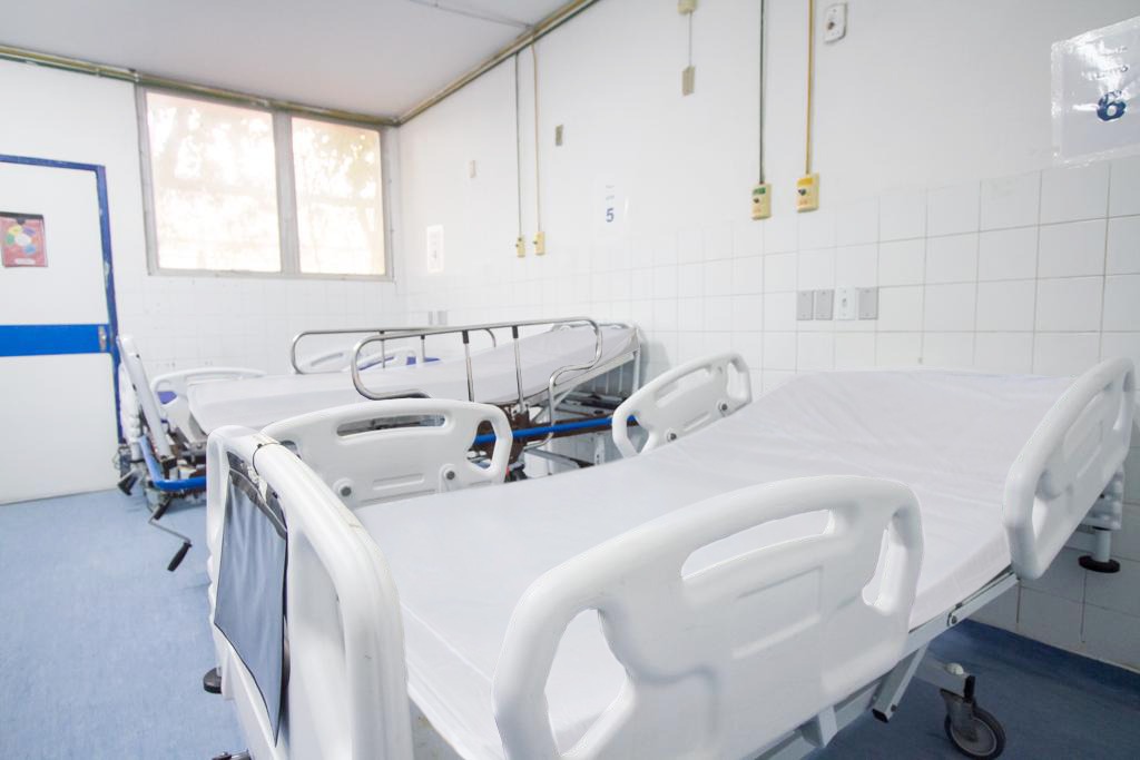 Os pacientes tamb&eacute;m recebem os cuidados de equipe multidisciplinar especializada, de forma qualificada e humanizada/Foto: Ma&iacute;ra Arrais/SDS