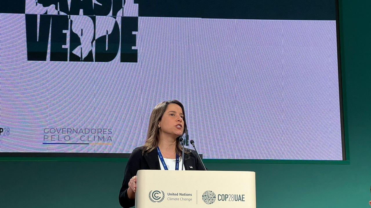 Raquel Lyra lança, durante a COP 28, em Dubai, a Estratégia Estadual de Hidrogênio Verde/Foto: Divulgação Raquel Lyra lança, durante a COP 28, em Dubai, a Estratégia Estadual de Hidrogênio Verde/Foto: Divulgação