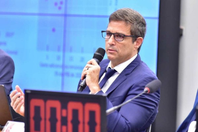 Campos Neto: ''Com o Open Finance, você vai apertar um botão e vai ter, lá, todo o seu fluxo de caixa''/Crédito: Zeca Ribeiro/Câmara dos Deputado Campos Neto: ''Com o Open Finance, você vai apertar um botão e vai ter, lá, todo o seu fluxo de caixa''/Crédito: Zeca Ribeiro/Câmara dos Deputado