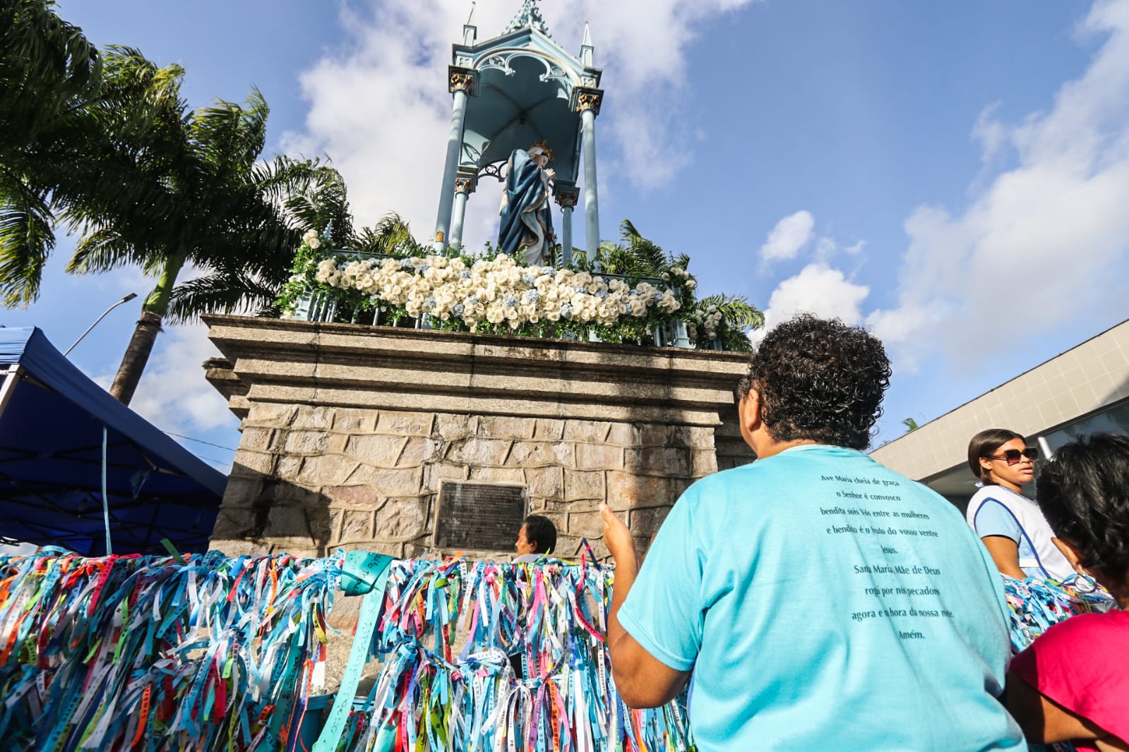 Neste ano, a festa traz como tema, ''Imaculada Conceição do Morro, ensinai-nos que toda vocação é graça e missão dada por Deus%u2019''/Foto: Sandy James/DP Neste ano, a festa traz como tema, ''Imaculada Conceição do Morro, ensinai-nos que toda vocação é graça e missão dada por Deus%u2019''/Foto: Sandy James/DP