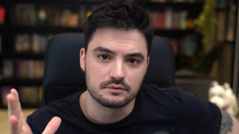 Youtuber falou sobre o assunto nas redes sociais na madrugada desta sexta-feira (08)/Foto: Reprodução Youtuber falou sobre o assunto nas redes sociais na madrugada desta sexta-feira (08)/Foto: Reprodução
